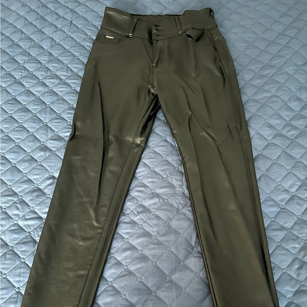 Black SHEIN Pants - Size Large